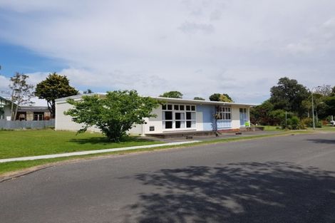 Photo of property in 8 Marine Parade, Wairoa, 4108