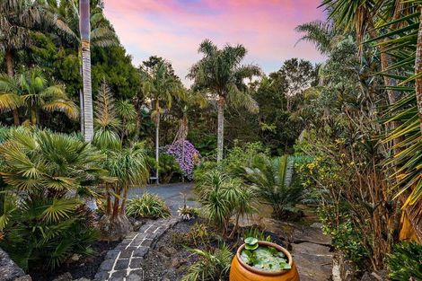 Photo of property in 102 Opanuku Road, Henderson Valley, Auckland, 0612