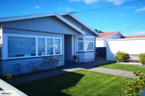 Photo of property in 52 Argentine Avenue, Miramar, Wellington, 6022