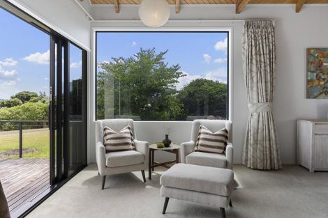 Photo of property in 55 St Annes Crescent, Wattle Downs, Auckland, 2103