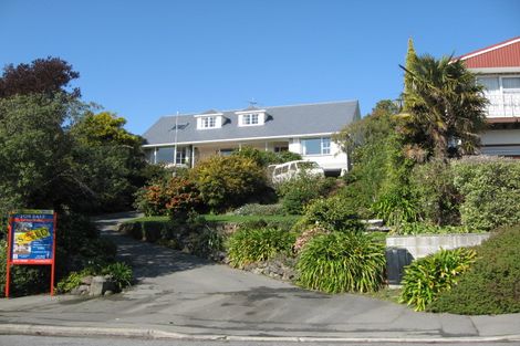 Photo of property in 12 Longhurst Terrace Cashmere Christchurch City