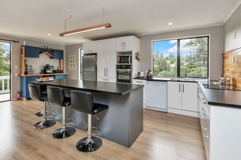 Photo of property in 3 Redwood Rise, Horahora, Whangarei, 0110