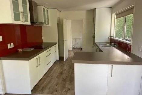 Photo of property in 5 Gerontius Glade, Torbay, Auckland, 0630