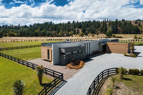 Photo of property in 94 Airport Road, Alexandra, 9391