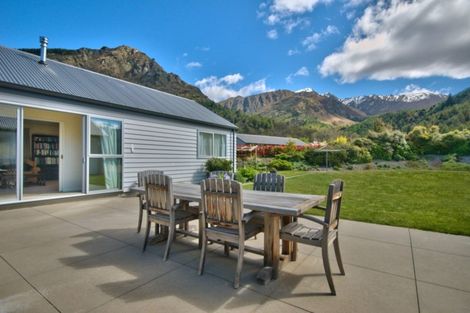 Photo of property in Butel Park, 119 Essex Avenue, Arrowtown, 9302