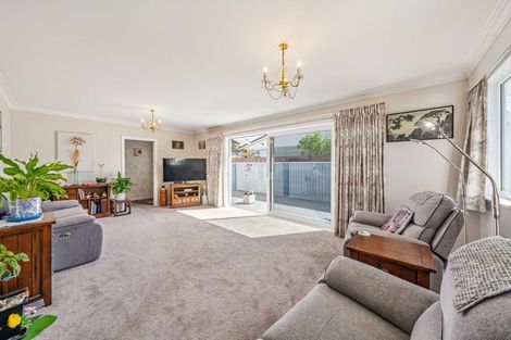 Photo of property in 5 Mcleod Street, Elderslea, Upper Hutt, 5018
