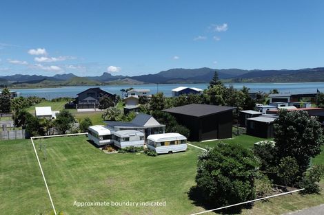 Photo of property in 154 Harbour Drive, Matarangi, Whitianga, 3592