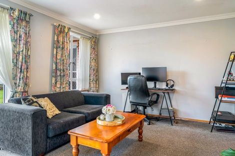 Photo of property in 166 Mcleod Street, Elderslea, Upper Hutt, 5018