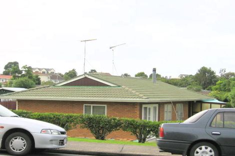 Photo of property in 16 Red Beach Road, Red Beach, 0932