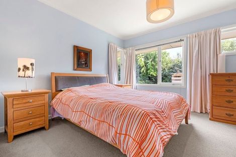 Photo of property in 46 Merani Street, Belmont, Auckland, 0622