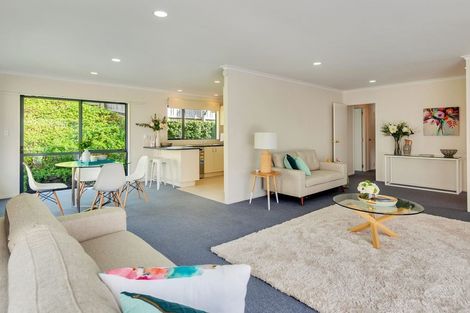 Photo of property in 16 Lizzie Lane, Clover Park, Auckland, 2019