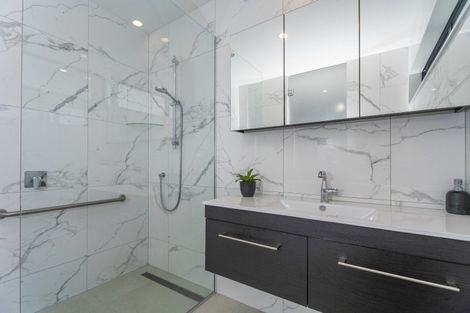 Photo of property in 12 Lynette Place, Pauanui, 3579