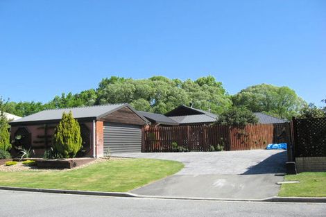 Photo of property in 19 Canon Stack Place, Kaiapoi, 7630