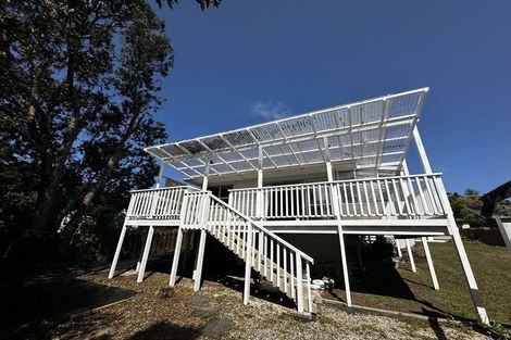 Photo of property in 6 Classic Grove, Bayview, Auckland, 0629