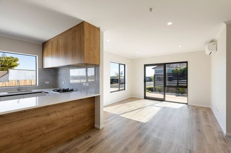 Photo of property in 1/1 Mitcham Avenue, Forest Lake, Hamilton, 3200