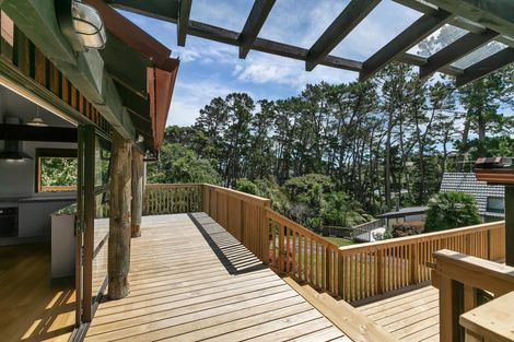 Photo of property in 25 Jacaranda Avenue, Beach Haven, Auckland, 0626