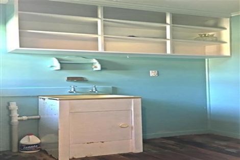 Photo of property in 128 Avondale Road, Avondale, Auckland, 1026