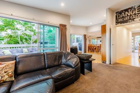 Photo of property in 10 Treetops Way, Bayview, Auckland, 0629