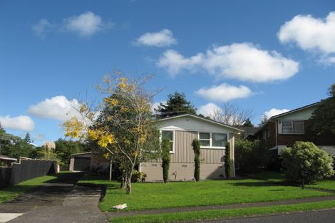 Photo of property in 23 Rotoiti Avenue, Pakuranga Heights, Auckland, 2010