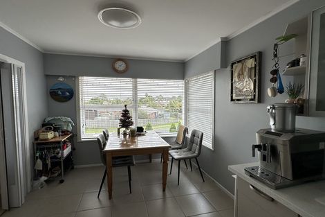 Photo of property in 13 Ervine Place, Bucklands Beach, Auckland, 2014