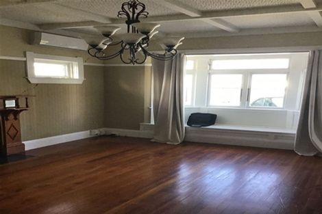 Photo of property in 1/3185 Great North Road, New Lynn, Auckland, 0600