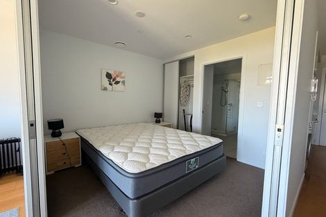Photo of property in Frank Sargeson Apts, 105/74 Anzac Street, Takapuna, Auckland, 0622