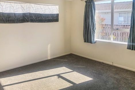 Photo of property in 225 Waitemata Drive, Ranui, Auckland, 0612