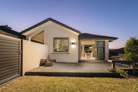 Photo of property in 24 Rexford Heights, Pyes Pa, Tauranga, 3112