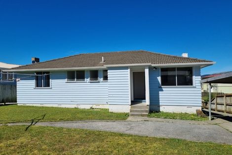 Photo of property in 3 Albion Street, Waitangirua, Porirua, 5024