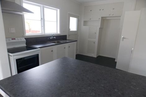 Photo of property in 290 Fergusson Drive, Heretaunga, Upper Hutt, 5018