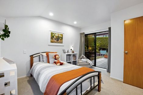 Photo of property in 43 Braemar Road, Rothesay Bay, Auckland, 0630