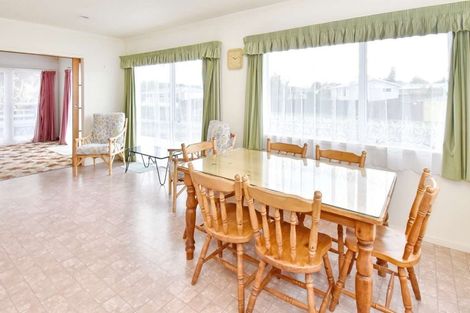 Photo of property in 25 Addington Avenue, Manurewa, Auckland, 2102