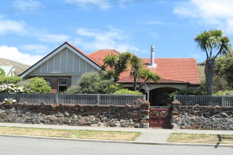 Photo of property in 82 Esplanade, Sumner, Christchurch, 8081