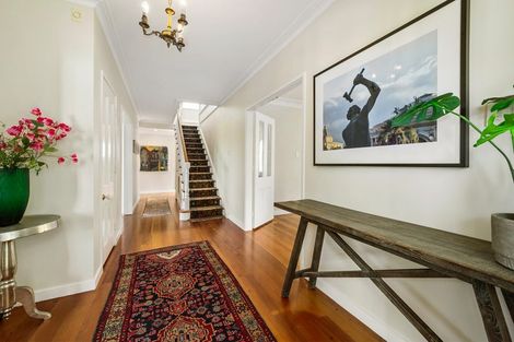 Photo of property in 43 Simla Crescent, Khandallah, Wellington, 6035