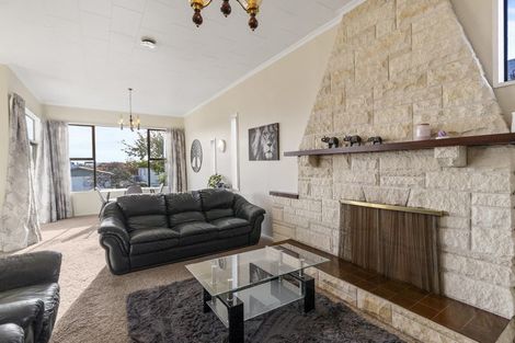 Photo of property in 12 Hatton Street, West End, Timaru, 7910