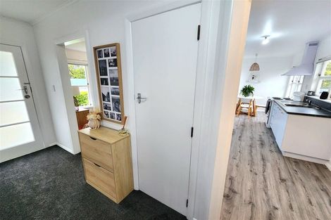 Photo of property in 3 Huia Place, Levin, 5510