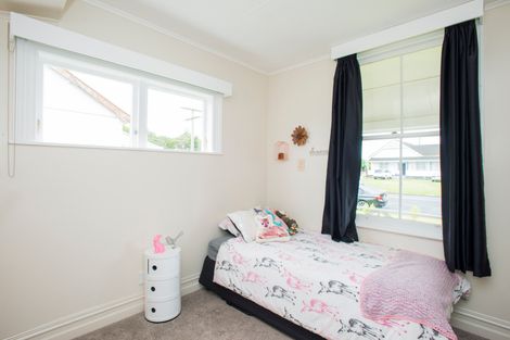Photo of property in 27 Disraeli Street, Gisborne, 4010