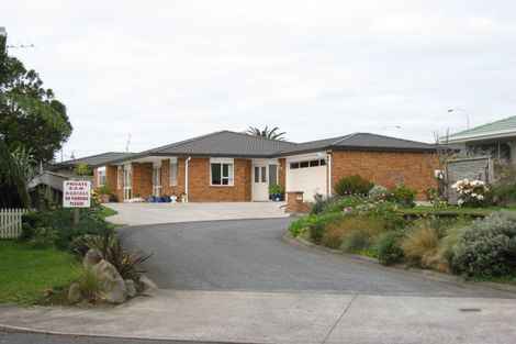 Photo of property in 29e Baring Terrace, Strandon, New Plymouth, 4312