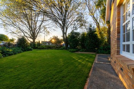 Photo of property in 14 Tamihana Avenue, Fairfield, Hamilton, 3214