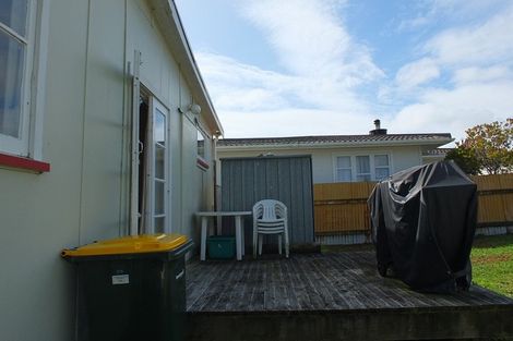 Photo of property in 5 Thomas Place, Foxton Beach, Foxton, 4815