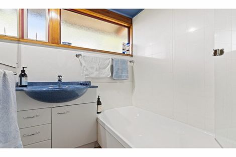 Photo of property in 1 Wayside Avenue, Burnside, Christchurch, 8053