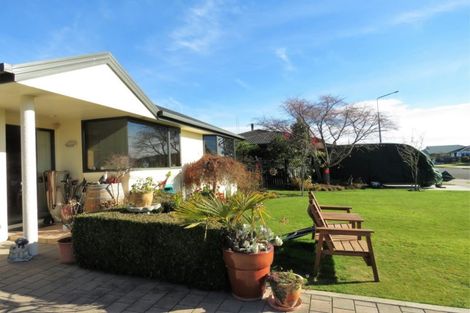 Photo of property in 1 Hannah Place, Holmes Hill, Oamaru, 9401