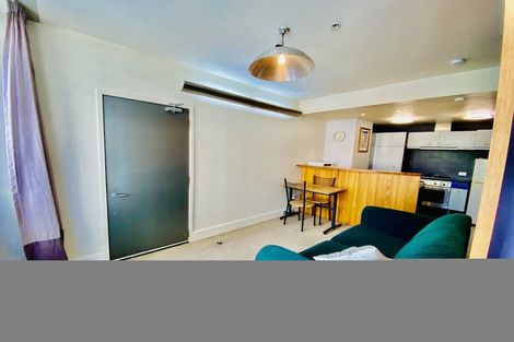 Photo of property in St Pauls Apartments, 42/43 Mulgrave Street, Thorndon, Wellington, 6011