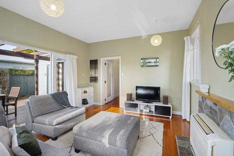 Photo of property in 14 Riverview Street, Beckenham, Christchurch, 8023