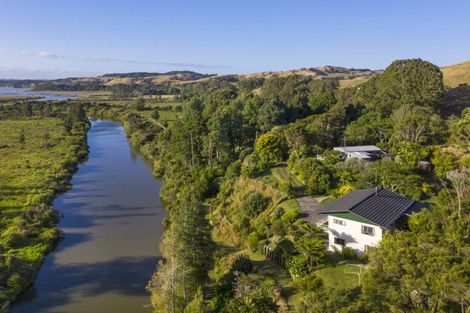 Photo of property in 209 Ohautira Road, Raglan, 3295