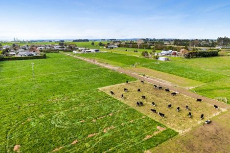 Photo of property in 112b Princess Street, Waitara, 4383