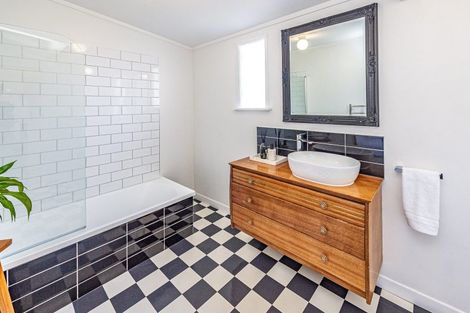 Photo of property in 3 Carlton Avenue, Gonville, Whanganui, 4501
