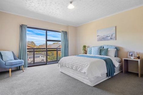 Photo of property in 1/4 Sayers Crescent, Ilam, Christchurch, 8041