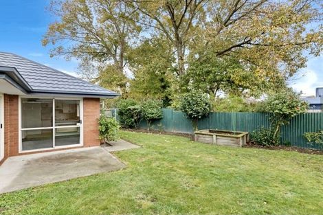 Photo of property in 4/15 Sylvan Street, Hillmorton, Christchurch, 8024