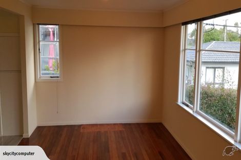 Photo of property in 15 Kotuku Street, Te Atatu Peninsula, Auckland, 0610